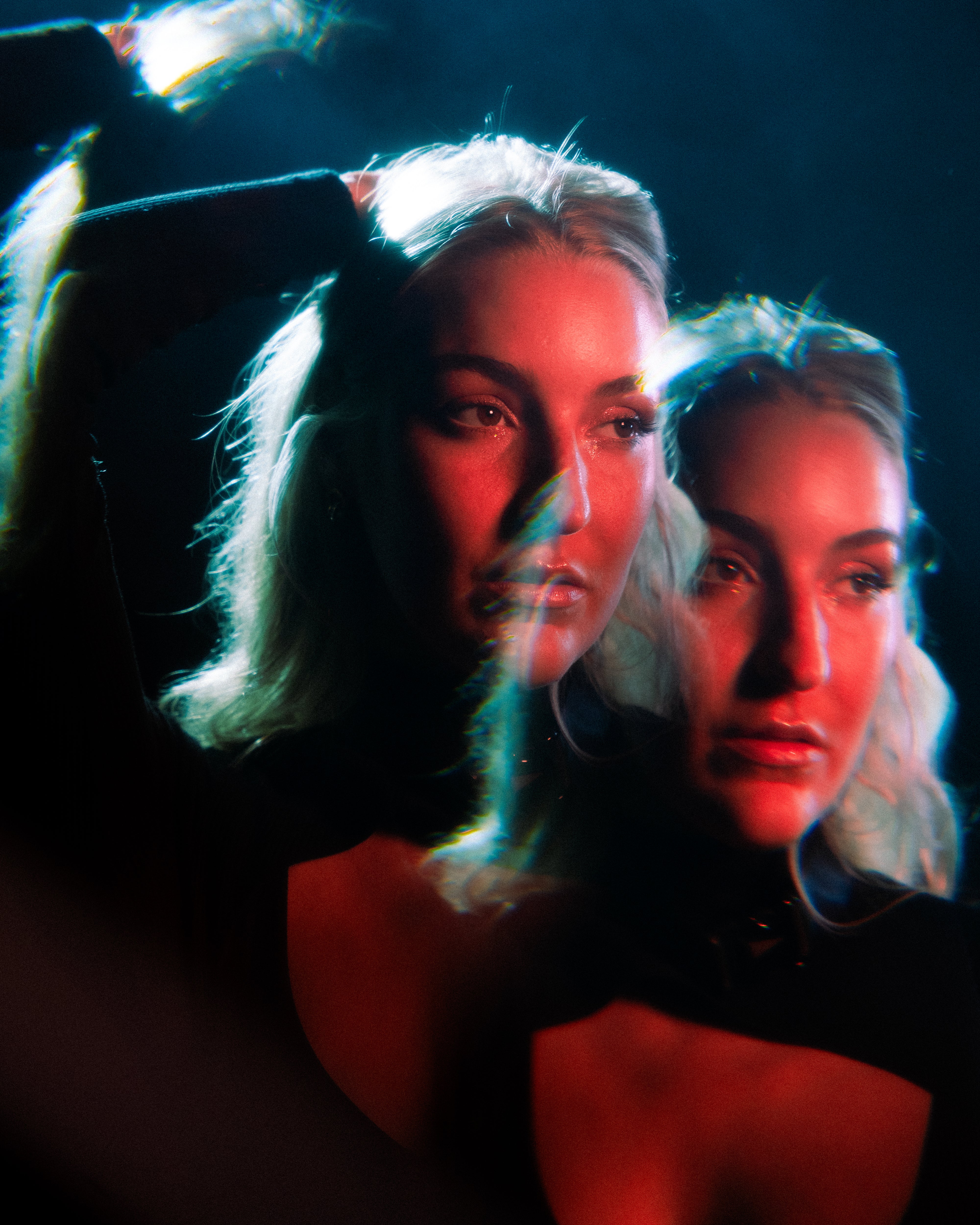 Handheld Linear Prism